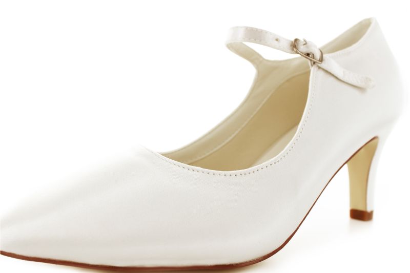 Brautschuhe mit Spange Lola ivory Satin