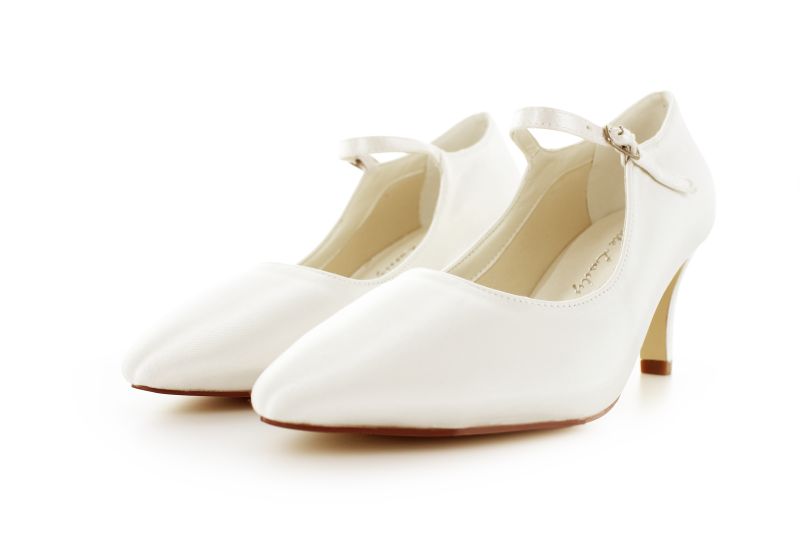 Brautschuhe mit Spange Lola ivory Satin